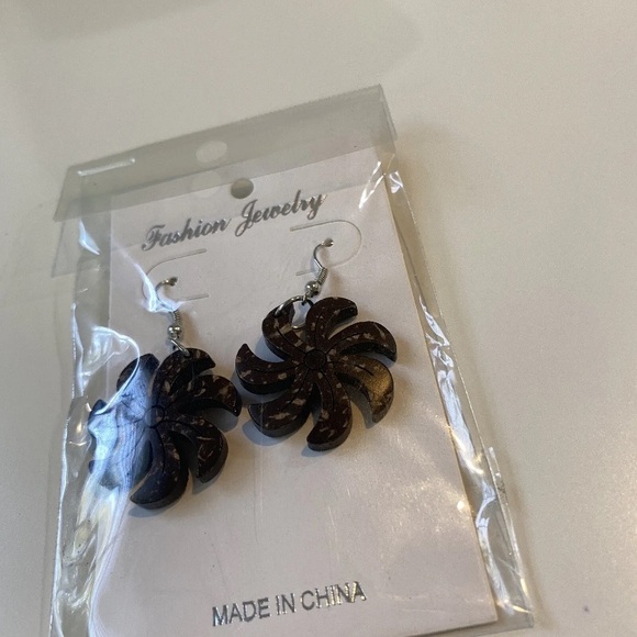 ‼️FREE w bundle, add this as your 4th Item - Picture 3 of 7